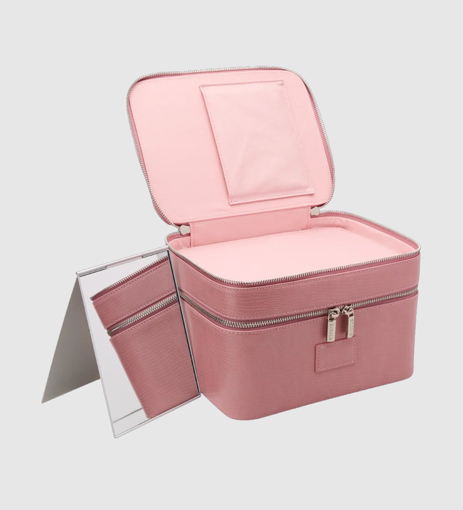 Étoile Duo Vanity Case Crush Limited Edition with mirror on a light gray background
