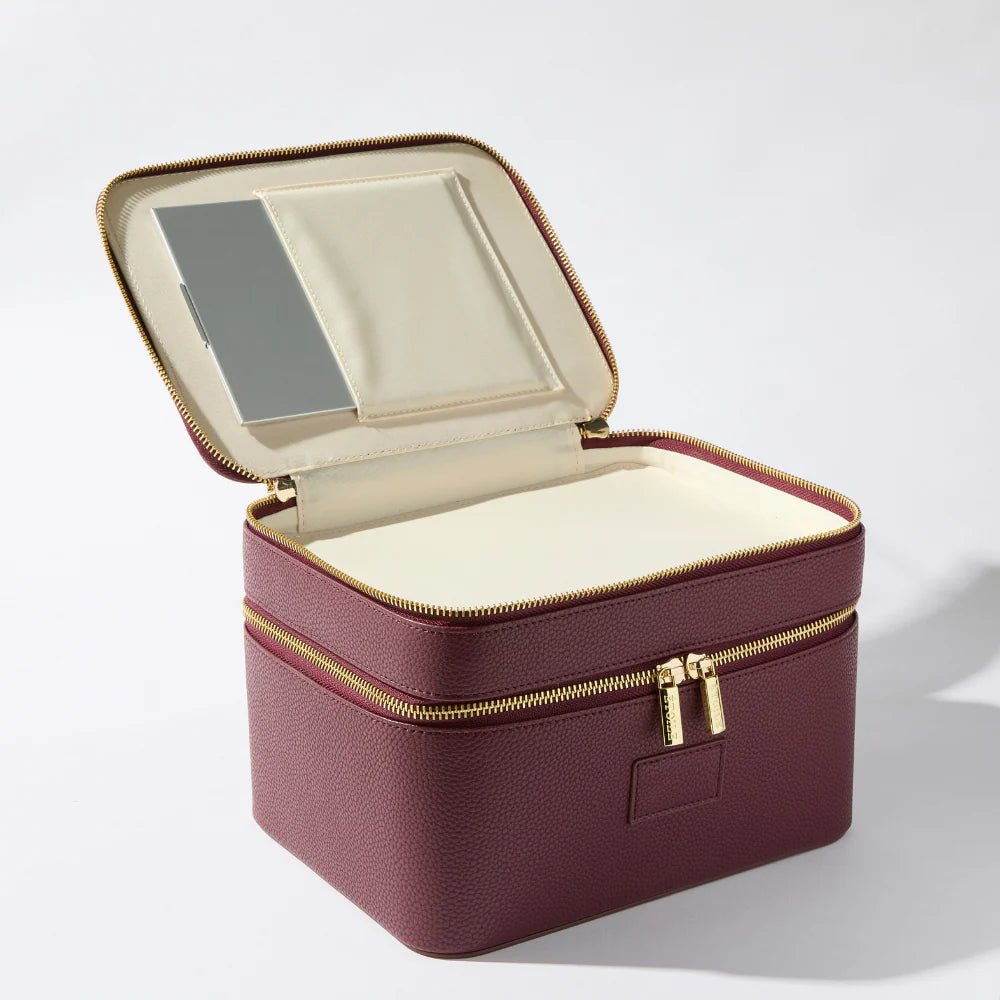 Etoile Duo Vanity Case Ginger Burgundy with gold zipper and mirror on a white background
