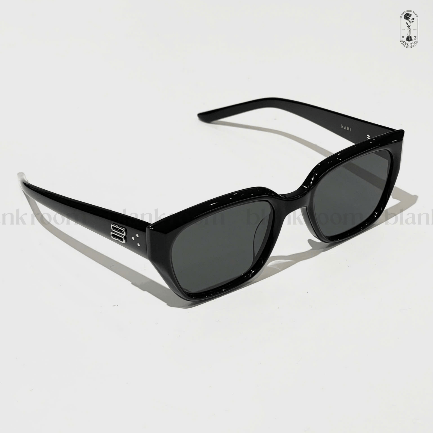 Gentle Monster (GM) Nabi 01