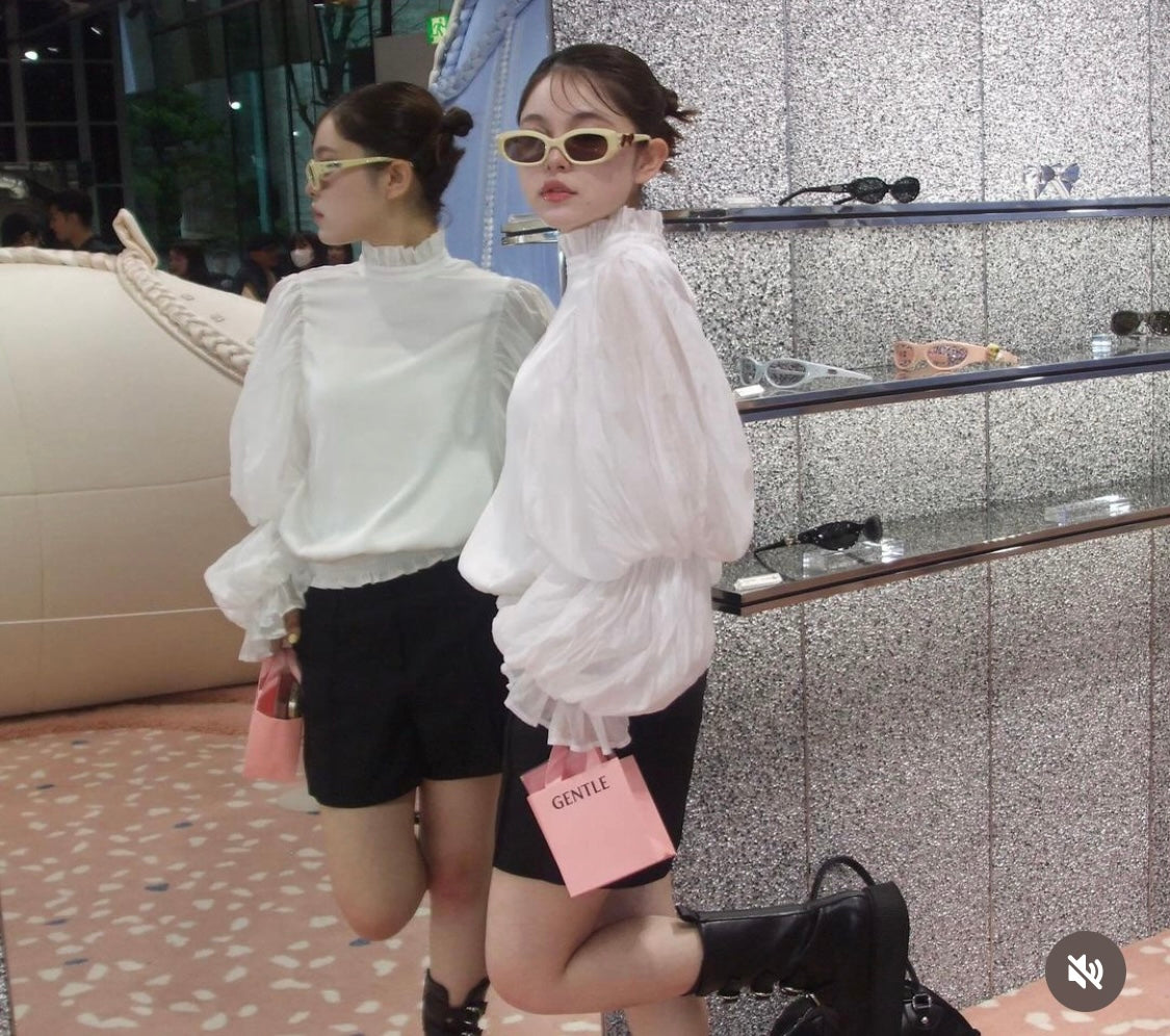 mẫu mang GENTLE MONSTER (GM) x JENNIE - WISPY Y8 Authentic