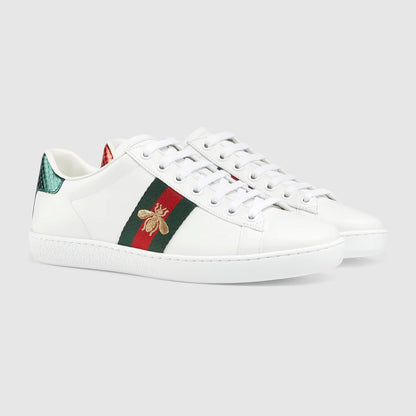 GUCCI ACE SNEAKER WITH BEE IN WHITE Women: 431942 02JP0 9064 Men: 429446 02JP0 9064