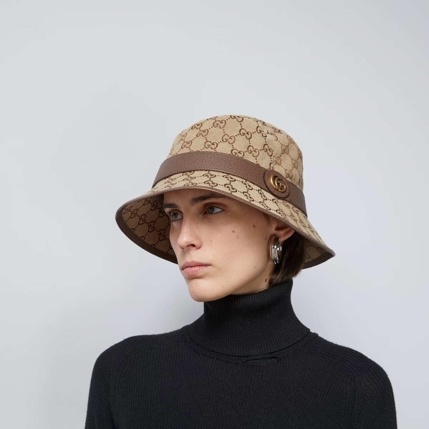 mũ GUCCI GG CANVAS BUCKET HAT IN BEIGE CANVAS 576587 4HG62 2564 blankroom hà nội việt nam