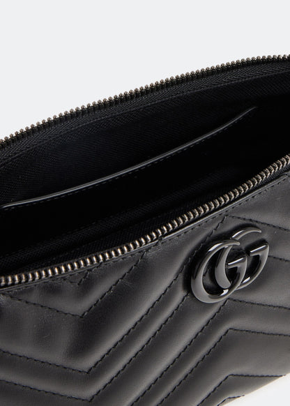 mặt bên trong túi