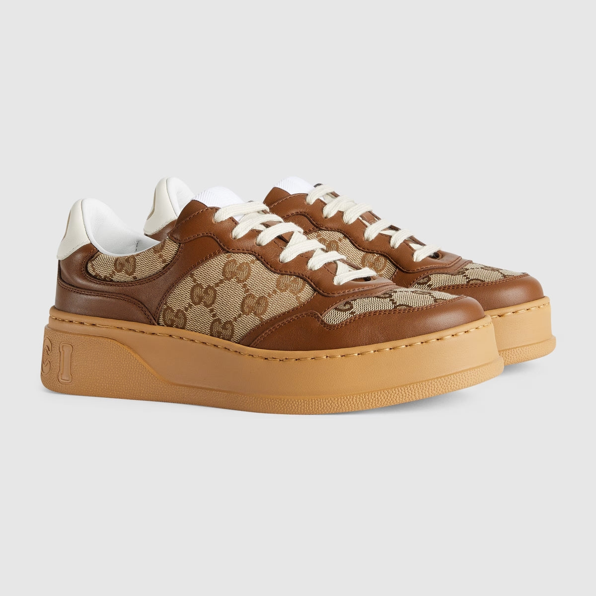 GUCCI GG TRAINER CHUNKY SNEAKER IN BROWN LEATHER AND CANVAS. Women: ‎676092 UPG20 2866, Men: 675840 UPG20 2866