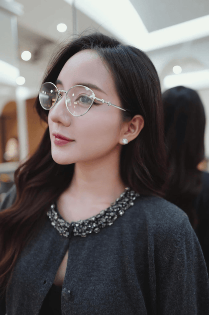 mẫu mang kính Gucci GG1699O 004 Silver Cat-Eye Eyeglasses
