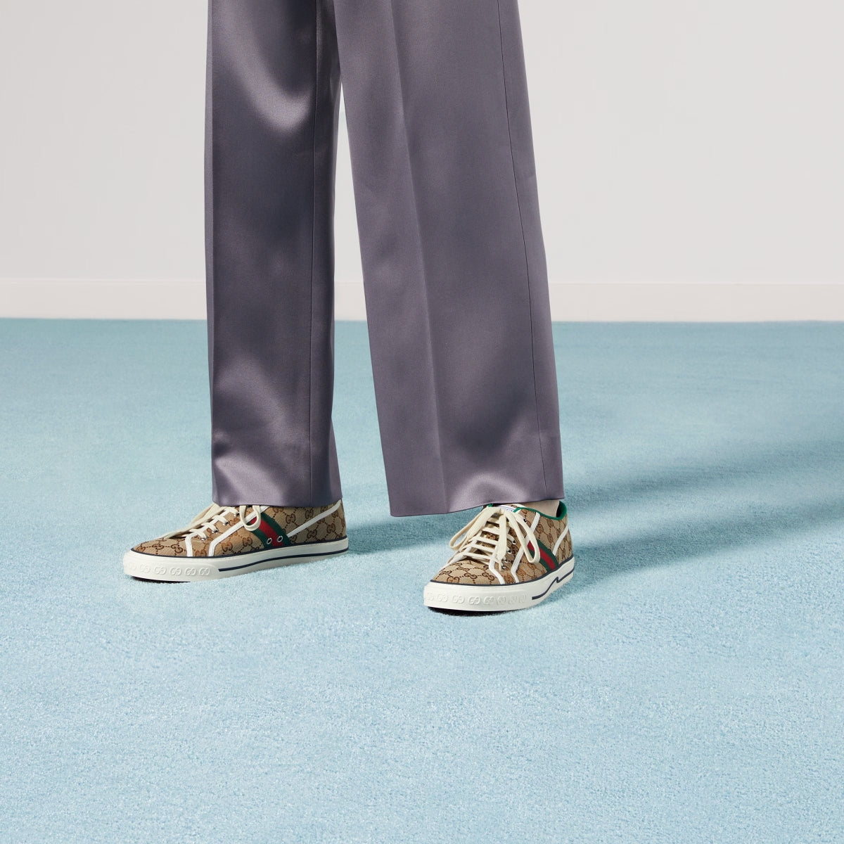 GUCCI SNEAKERS (11) - Main Image