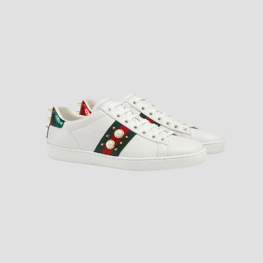 GUCCI SNEAKER ACE STUDDED WITH PEARL IN WHITE 431887 A38G0 9064