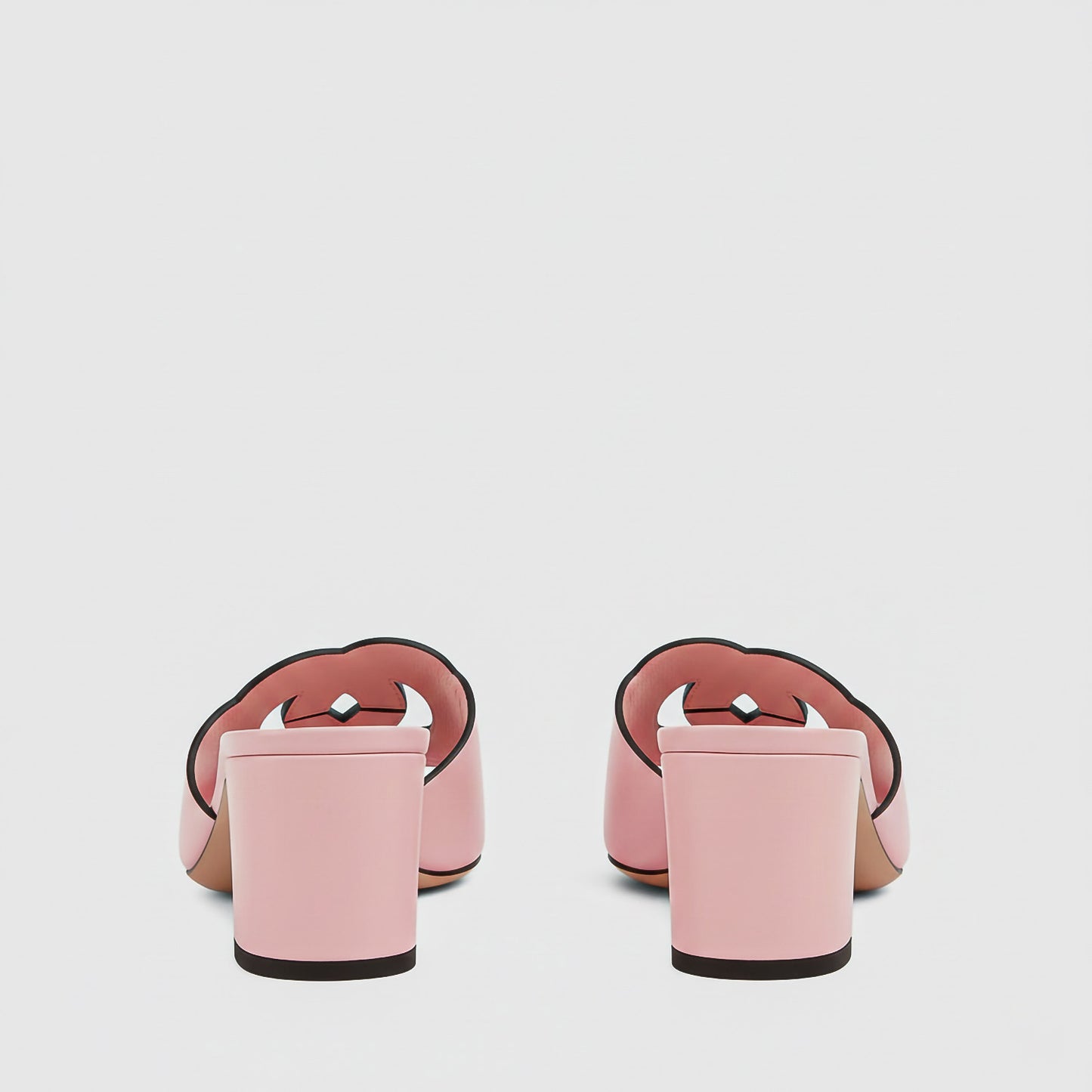 mặt đằng sau của Gucci Women’s Slide Sandal Interlocking G Pink 782413 AAAZG 5908