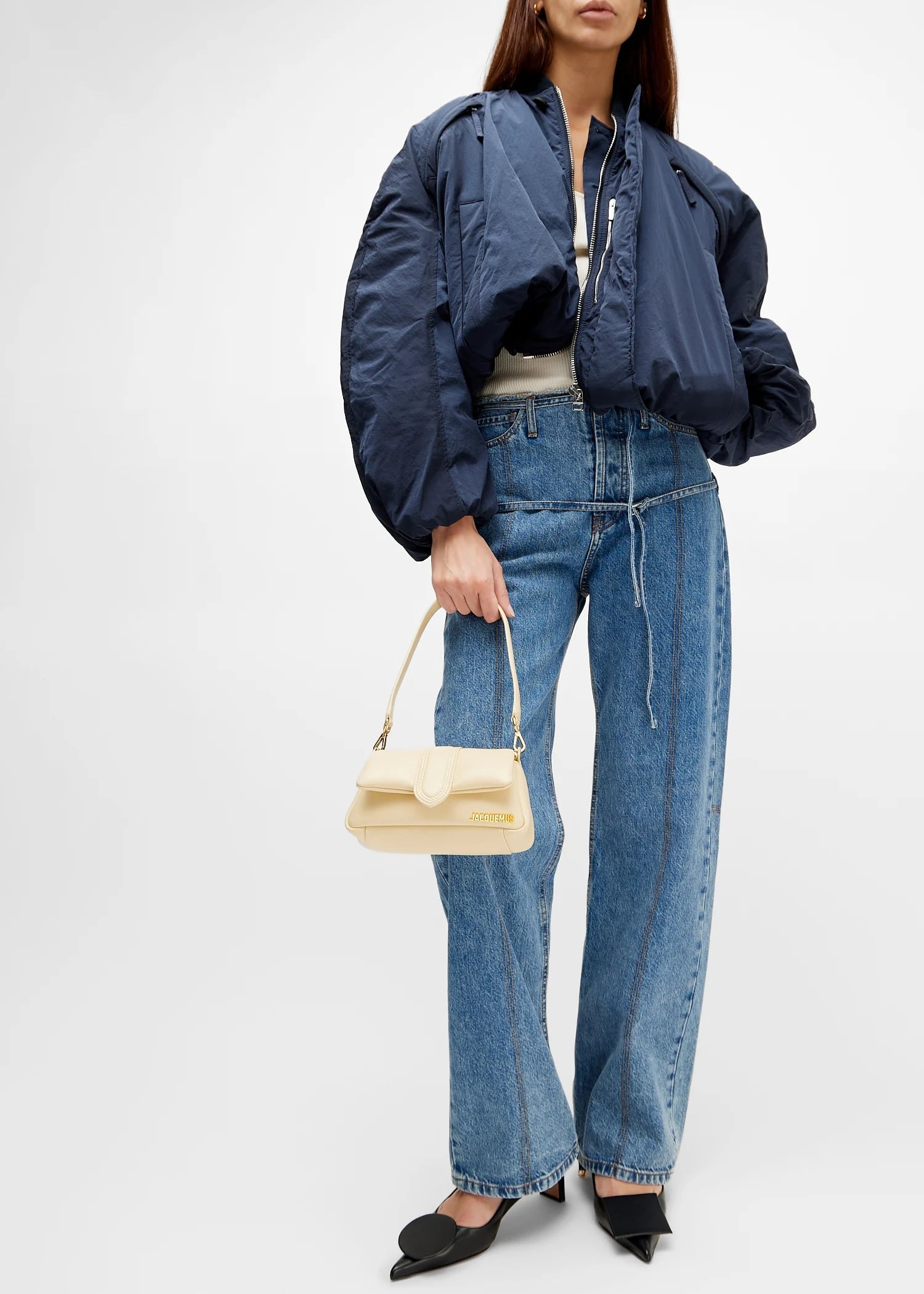 mẫu mang túi Jacquemus Le Petit Bambimou Ivory 233BA335-3073-120
