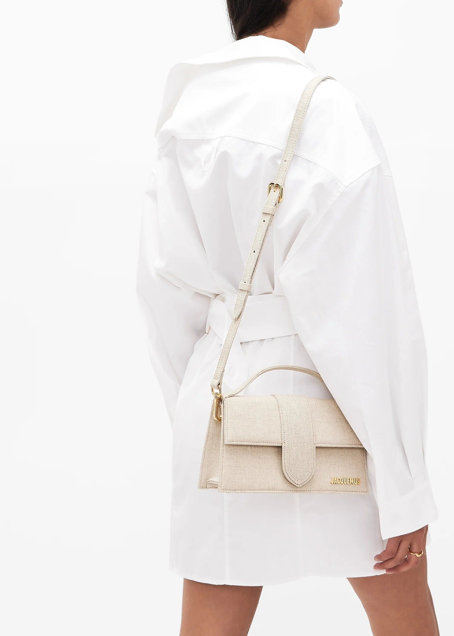 mẫu mang túi Jacquemus The Grand Bambino Light Greige 213BA007-3071-140