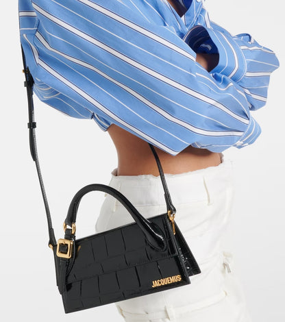 mẫu mang túi Jacquemus The Long Chiquito Boucle Black 233BA326-3164-990