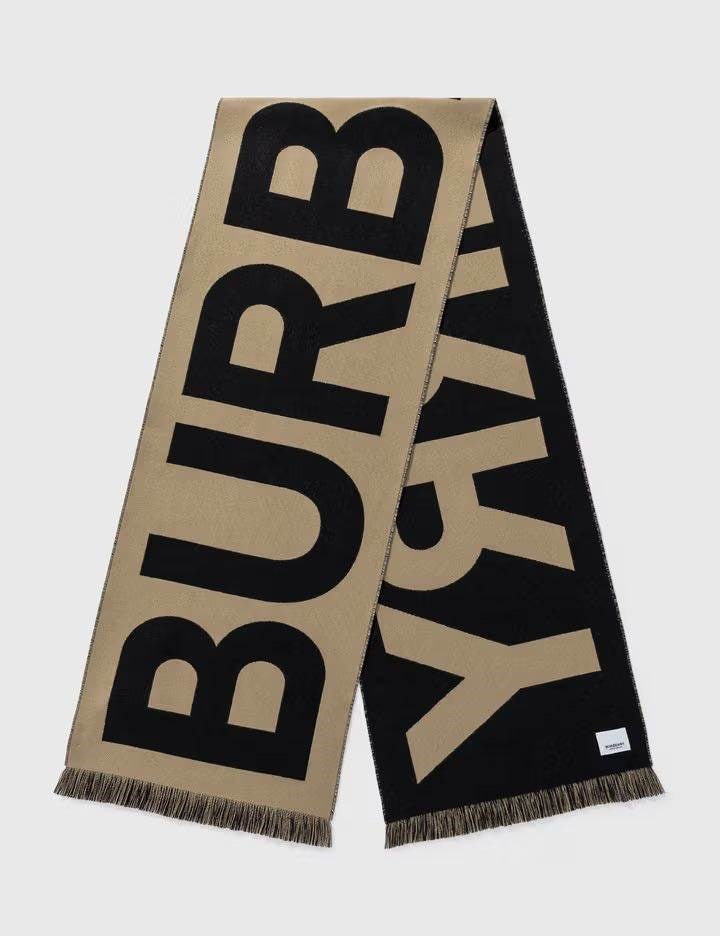 KHĂN BURBERRY LOGO-JACQUARD WOOL CARF BLAN ROOM