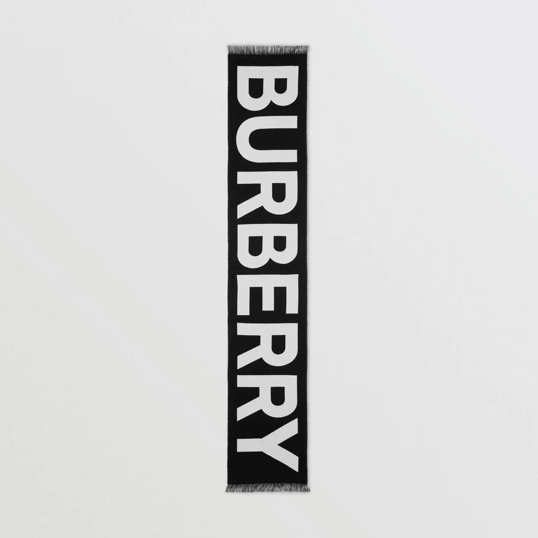 KHĂN BURBERRY LOGO WOOL JACQUARD SCARF IN BLACK BLANK ROOM