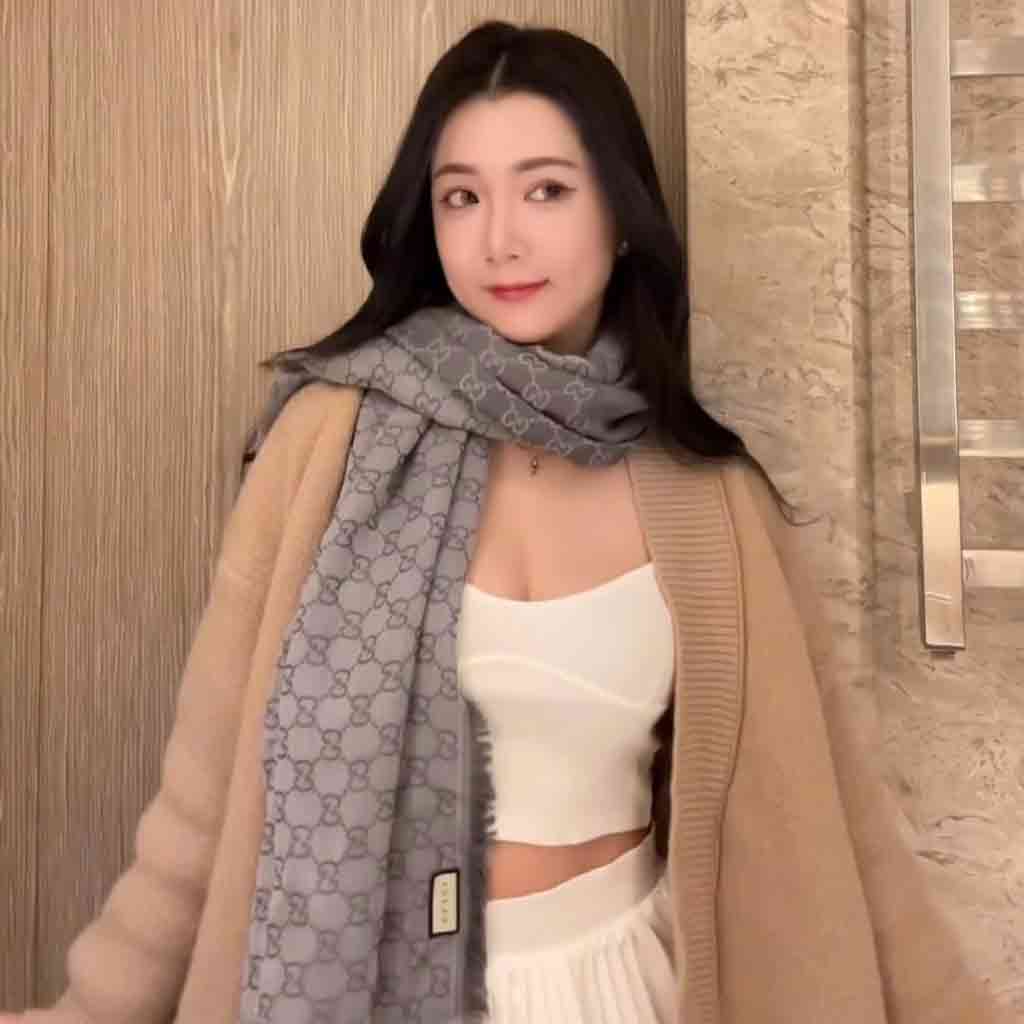 khăn quàng cổ gucci mufler stole grey scarf blank room