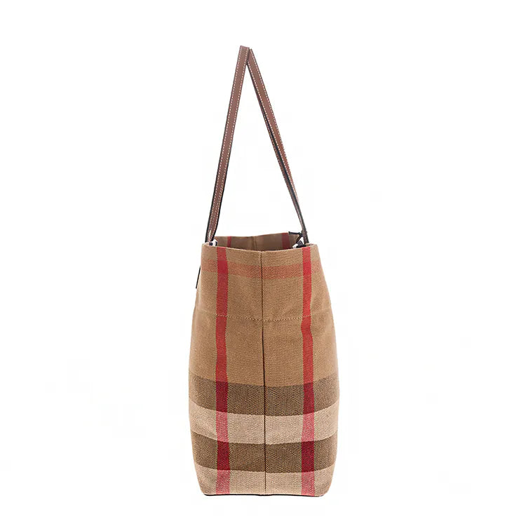 BURBERRY BAG (56)