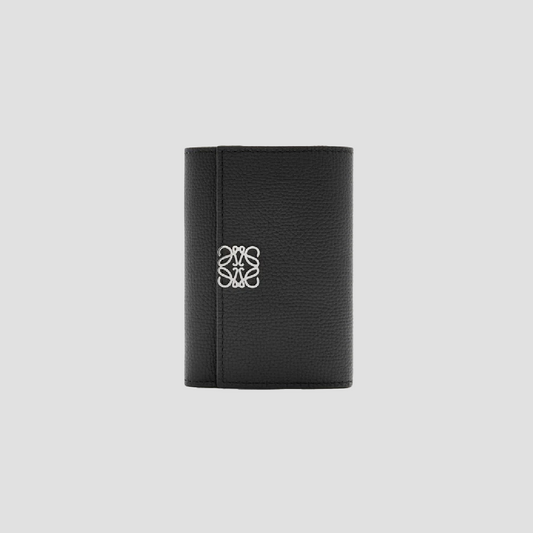 Loewe Anagram Small Vertical Wallet in Pebble Grained Calfskin – Black C821S33X12 1100