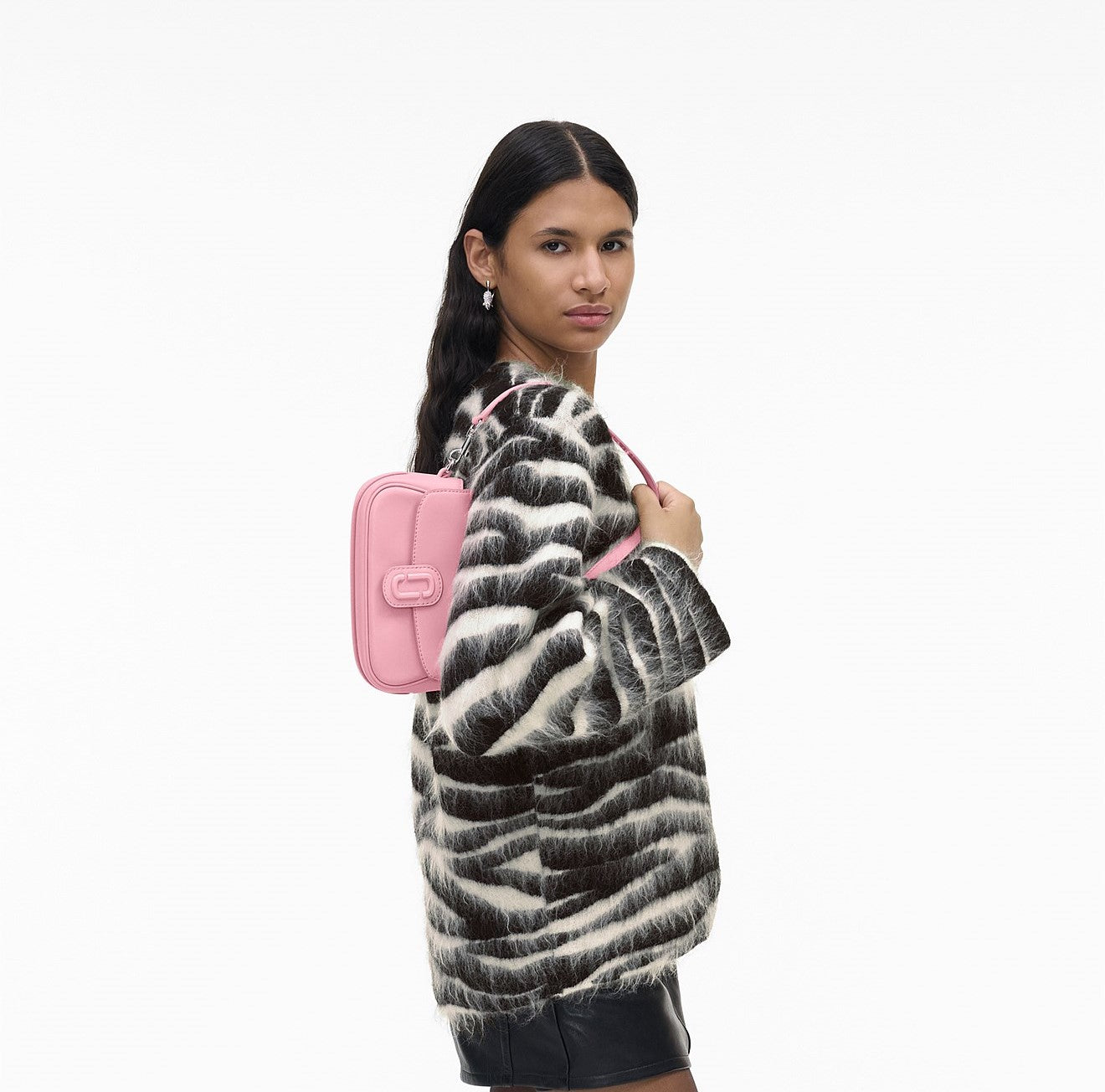 nữ đeo túi kẹp nách Marc Jacobs The Clover Shoulder Bag Ribbon Pink 2P4HSH035H02-669