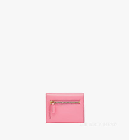 mặt sau MCM MINI PATRICIA TRIFOLD WALLET PINK MYSBAPA01QV001