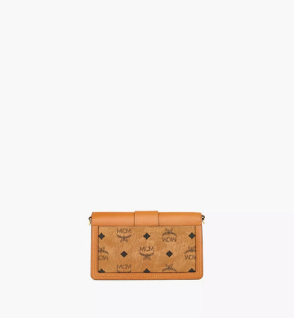 mặt sau túi MCM MINI TRACY CROSSBODY IN COGNAC VISETOS LEATHER BLOCK MWRBAWO02CO001