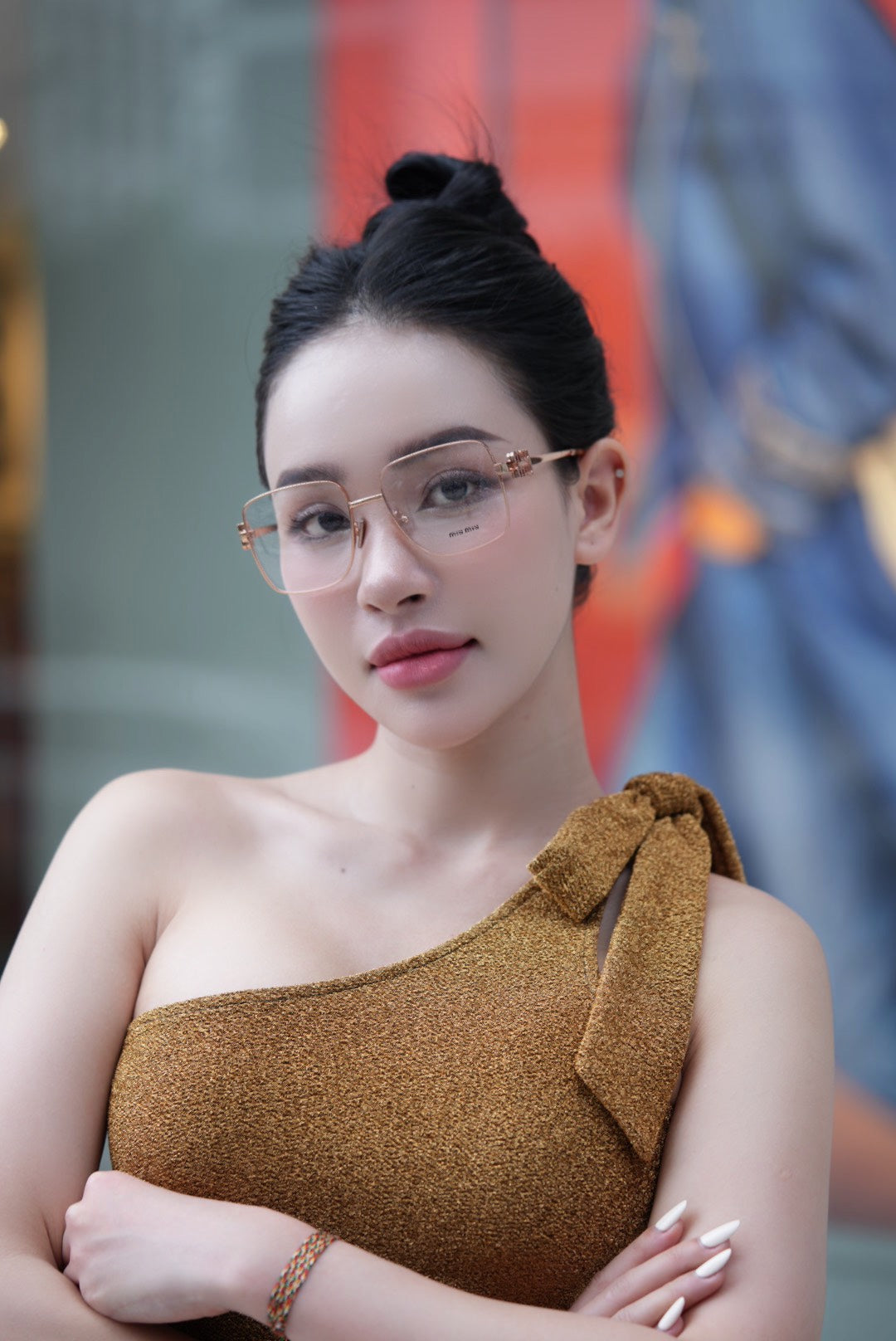 mẫu đeo kính MIU MIU VMU 51XV ZVF1O1 SQUARE EYEGLASSES