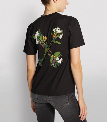 wearing OFF-WHITE BLACK FLORAL ARROW PRINT T-SHIRT OWAA049E20JER0091055