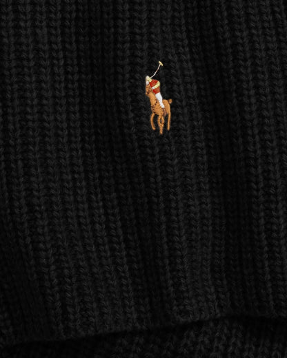 Close-up of a Polo Ralph Lauren Rib-Knit Wool-Blend Scarf Black 449959353001 logo featuring a horse and polo stick.