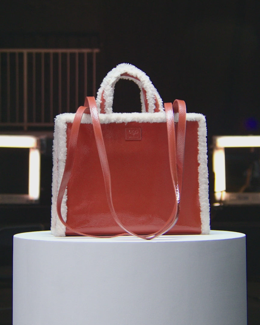 UGG x TELFAR MEDIUM SHOPPER CRINKLE SPICY PUMPKIN – Blank Room