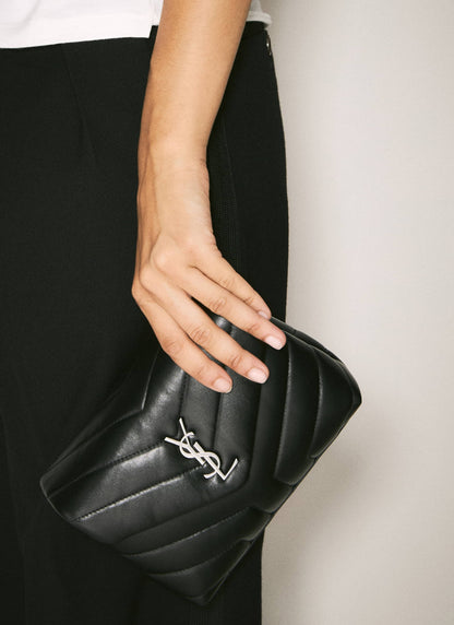 chi tiết cận chất liệu của túi