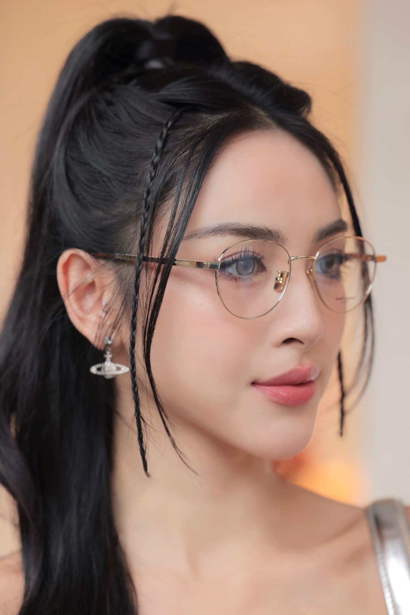 mẫu đeo kính SAINT LAURENT SL 532 003 GOLD EYEGLASSES