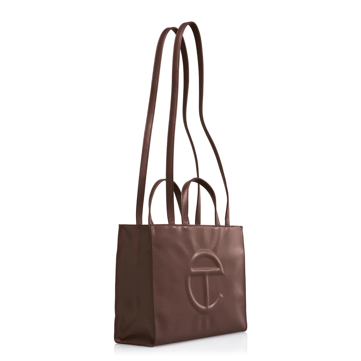 tổng thể túi TELFAR MEDIUM SHOPPING BAG CHOCOLATE