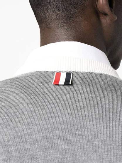 chi tiết cận chất liệu áo