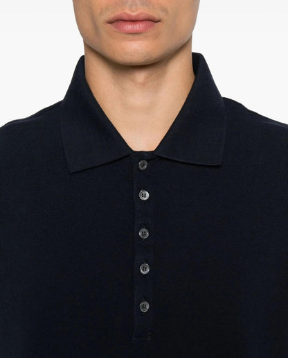 chi tiết cận chất liệu áo