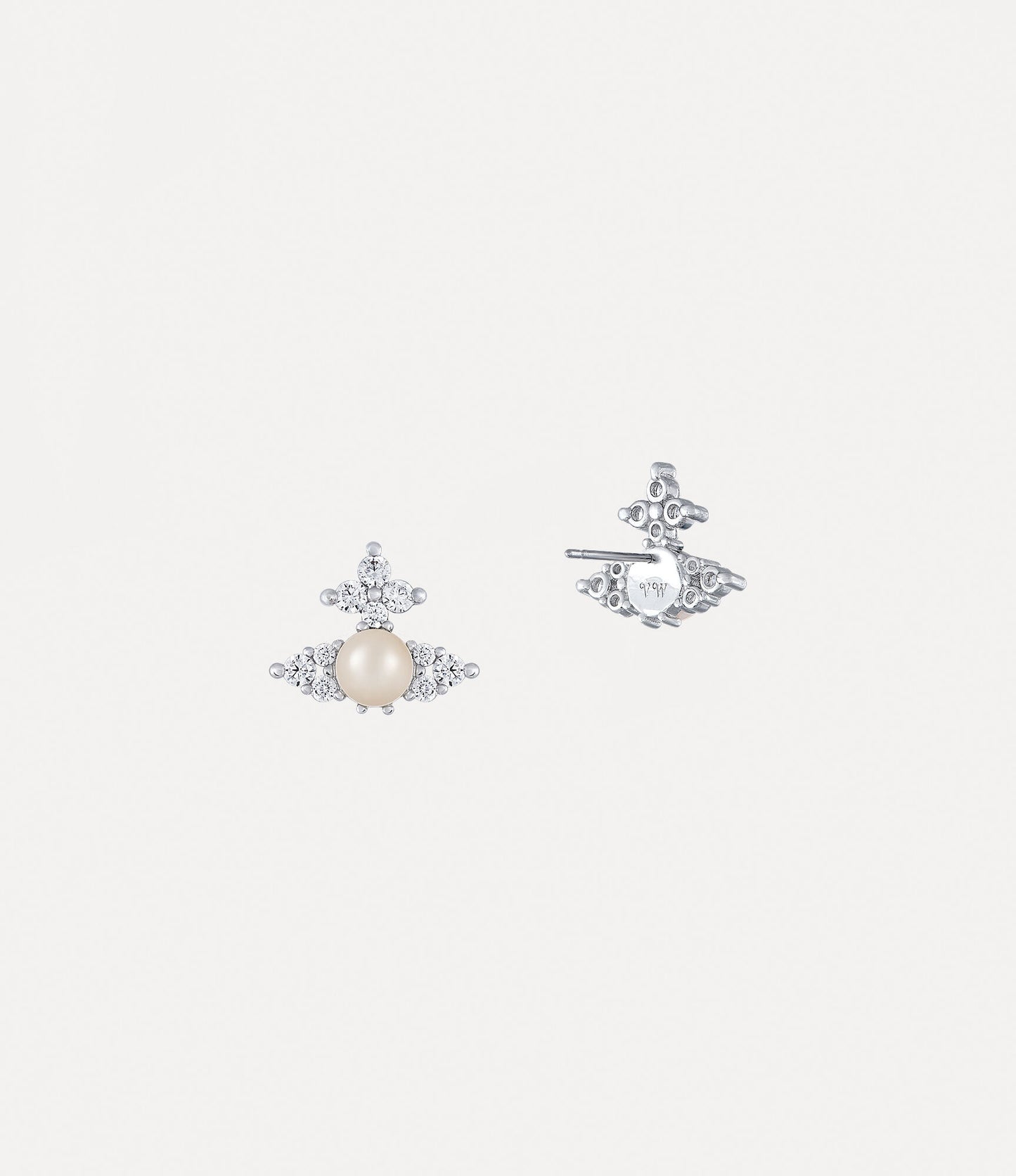 tổng thể khuyên tai