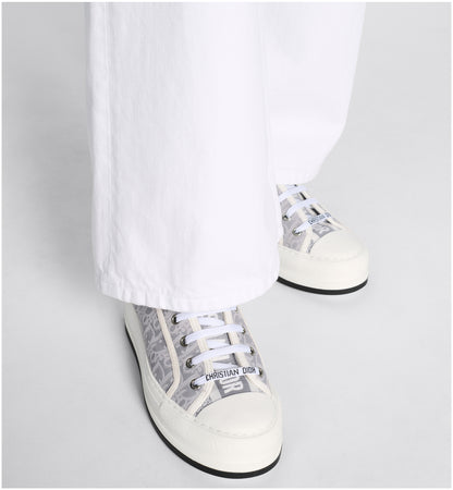 wearing Walk'N'Dior Platform Calfskin Gray Oblique Sneaker KCK409OLY_S27G