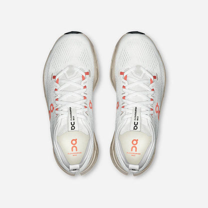 ON RUNNING SNEAKERS (01)